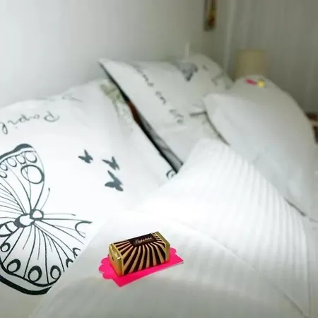 Ljubav 马卡尔斯卡